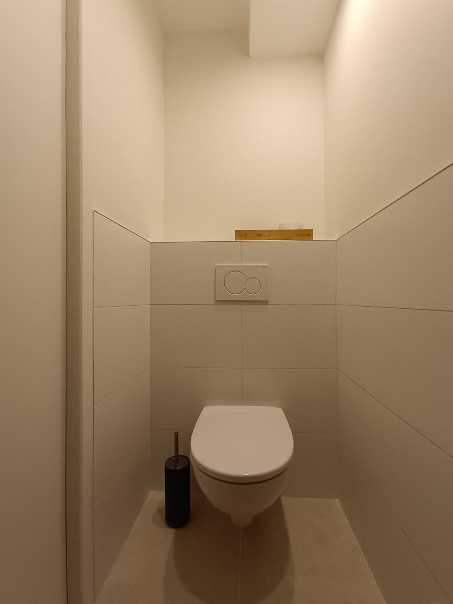 Meuble 3 Etoiles - Piscine- Balcon - Tennis Apartment Aix-les-Bains
