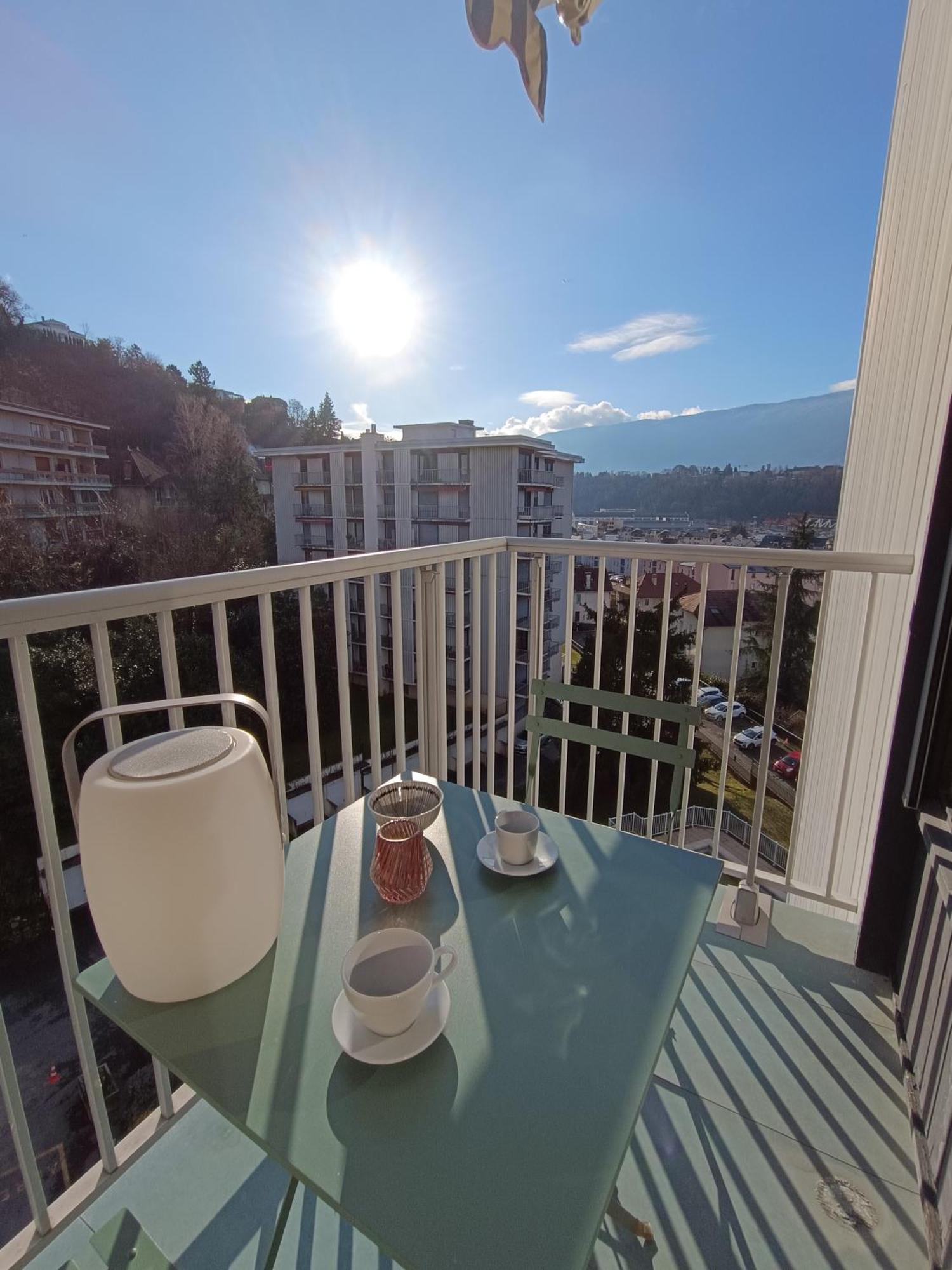 Meuble 3 Etoiles - Piscine- Balcon - Tennis Apartment