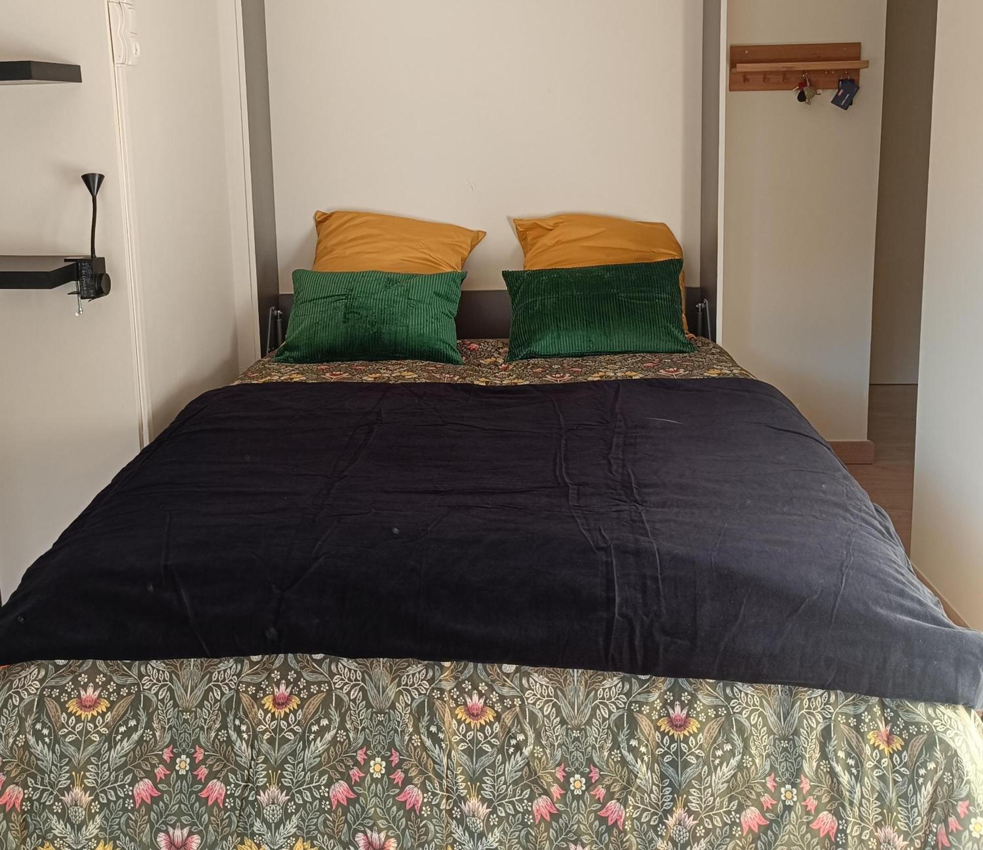 Meuble 3 Etoiles - Piscine- Balcon - Tennis Apartment