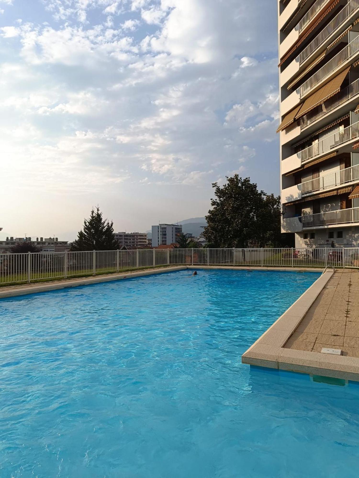 Apartment Meuble 3 Etoiles - Piscine- Balcon - Tennis